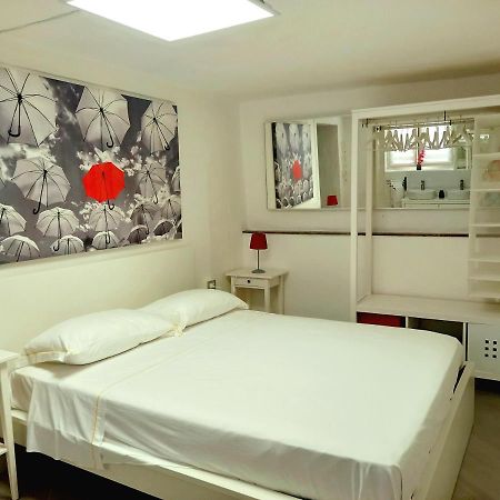 Ombrellorosso Appartement Cagliari Buitenkant foto