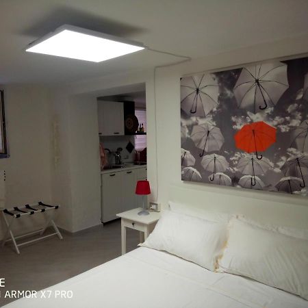 Ombrellorosso Appartement Cagliari Buitenkant foto