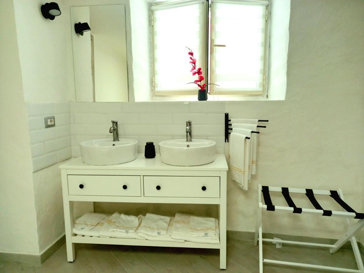 Ombrellorosso Appartement Cagliari Buitenkant foto