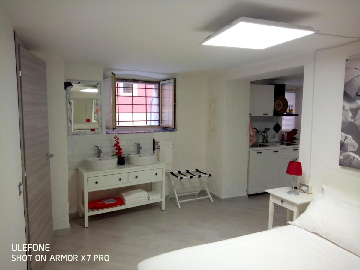 Ombrellorosso Appartement Cagliari Buitenkant foto